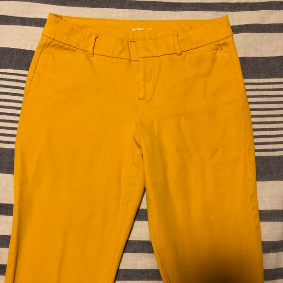 Yellow Old Navy Pixie Pants - Picture 2 of 4